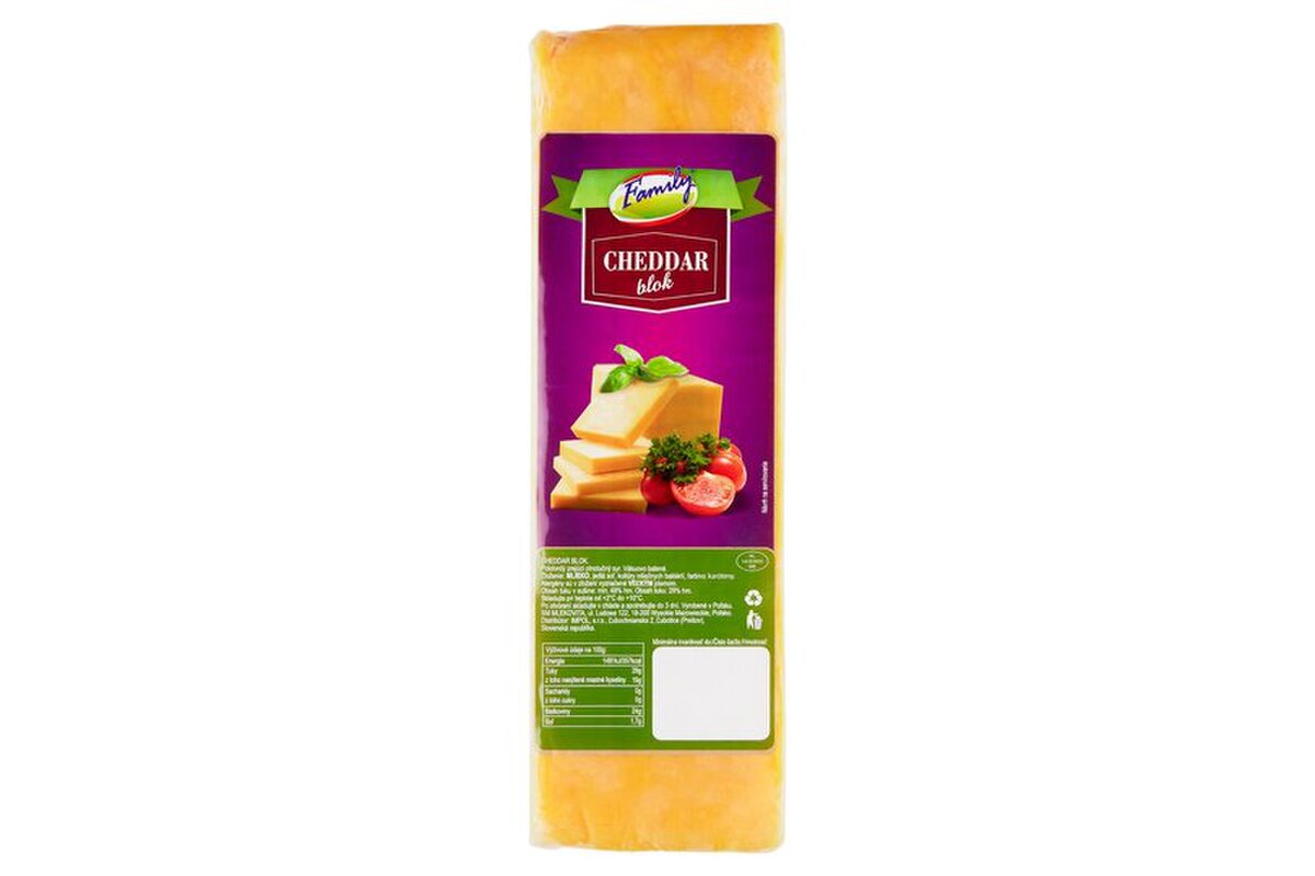 Syr Cheddar tehla cca 1,5 kg