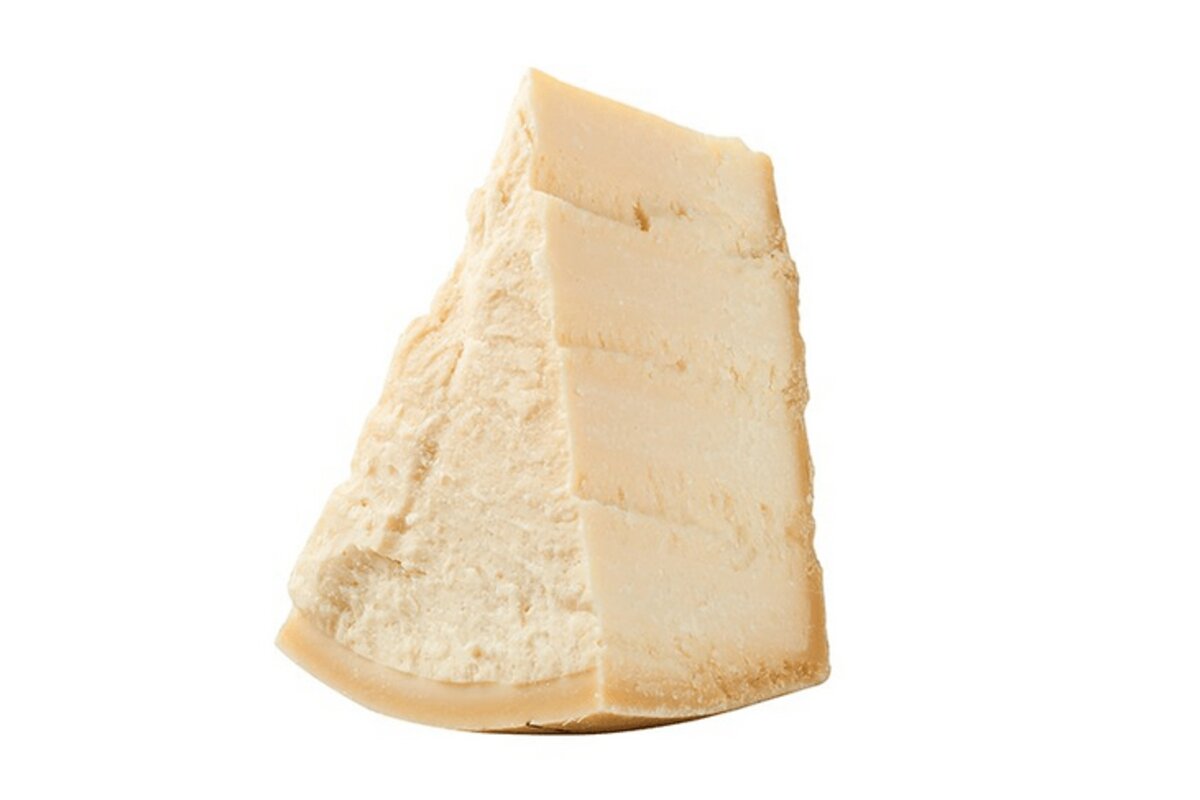 Parmezán výkroj  24 mes. cca 1kg